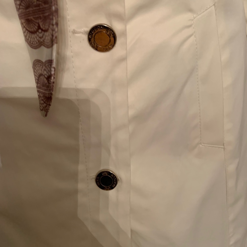 Coat - Picture 15 of 16